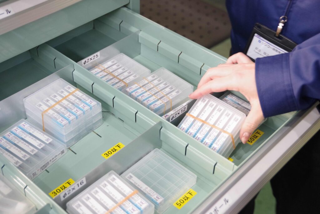 金型の直彫り化を推進、面品位高め、金型寿命向上｜事例｜株式会社MOLDINO